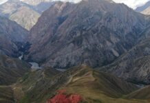 В Кыргызстане открыли для путешественников новый живописный маршрут. Фото