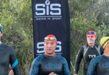 Милициянын лейтенанты Улан Омуралиев Ысык-Көлдү сүзүп өттү