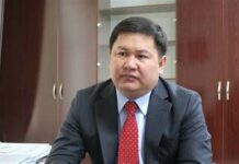 “Жакынкы аралыкта кадрларды ротациялоо иштери каралууда!”: Талантбек Иманов Жалал-Абаддагы кызматкердин кармалышы боюнча пикирин айтты