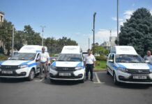 Бишкек мэри үй-бүлөлүк медицина борборлоруна 7 автомашинанын ачкычын тапшырды