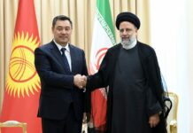 Садыр Жапаров Ирандын президенти менен жолугушту