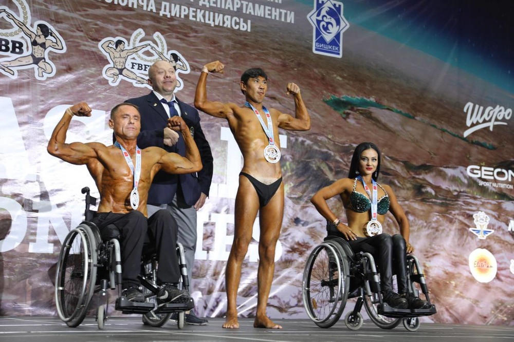 1421009.a8248da4377f586987ab7ec3fc16065c В Бишкеке прошел чемпионат Азии по бодибилдингу и фитнесу. ФОТО