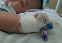 В Бишкеке прооперировали 6 детей из Баткена. Самому маленькому девять месяцев