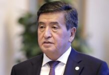 Сооронбай Жээнбеков призвал всех поддерживать действия руководства страны