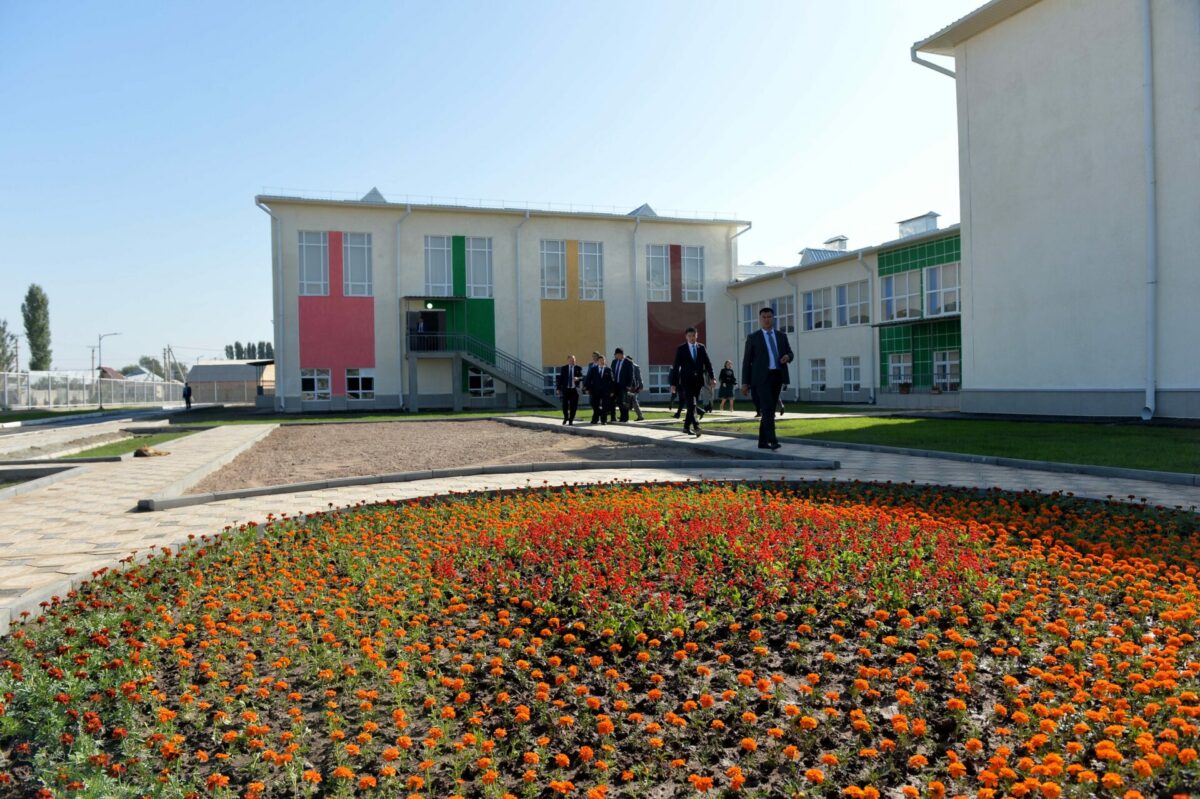6322cb20e0446 В «Мурас-Ордо» открыли новую школу, которую строили 5 лет. ФОТО