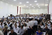 Адылбек Бийбосунов Ош облусунун Кара-Суу районунун жашоочулары менен жолугушту