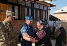 ИИМдин жана Ички аскерлердин жетекчилиги курман болгон аскер кызматчыларынын жаркын элесин эскеришти