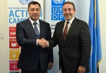 Садыр Жапаров БУУ Өнүктүрүү программасынын Администратору Аким Штайнер менен жолугушту