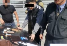 Нарын шаарында опузалап талап кылуу, тоноо менен алектенген жаран кармалды