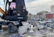 Мэрия сносит гаражи в микрорайоне «Учкун». Суд признал их незаконными