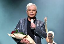 На 69-м году жизни умер российский певец Борис Моисеев
