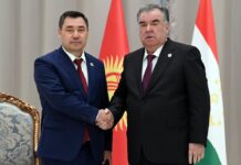 Жапаров и Рахмон провели переговоры по ситуации на границе