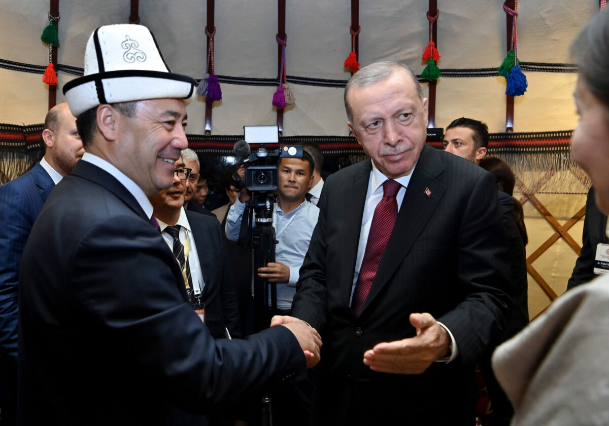 dos 6433 Президент Жапаров посетил церемонию открытия IV Всемирных игр кочевников в Турции
