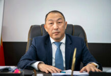 “Мен муну менен жеңилип калбайм”: Бекмурзаев кыргыз элине кайрылуу жасады