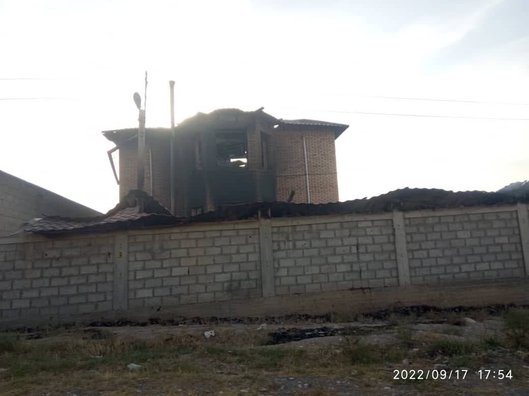fd29ffcb bc3e 49cc 9205 0a9c340f0ddf ФОТО: Разрушенные и сожженные дома кыргызстанцев после вторжения таджиков