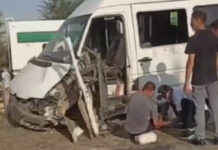 В Бишкеке произошло ДТП с участием маршрутки