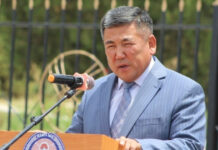 Баткендин башчысы чек арадагы акыркы кырдаал боюнча маалымат берди