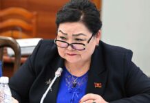 Надира Нарматова: “Бай адамдардын аялдарына да “Балага сүйүнчү” төлөнүшү керек”