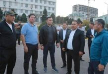 Кайсы депутаттар Баткенге барды? Жооп