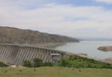 Оппозиция требует от властей приостановить вопрос передачи Кемпир-Абада Узбекистану