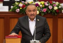 Нурланбек Шакиев избран новым спикером Жогорку Кенеша