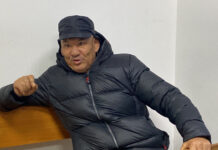 “Өчүңөр болсо менден алгыла!”: Бекназаров түрмөдөн кат жазды