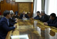 Төрага ЖК фракцияларынын жана депутаттык топтордун лидерлери менен жыйын өткөрдү