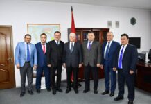 Глава Совбеза КР встретился с замглавы Совбеза РФ. Что обсудили?