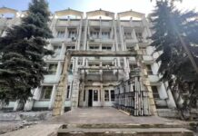 Минобразования решило отремонтировать фасад здания. Какой он будет — фото