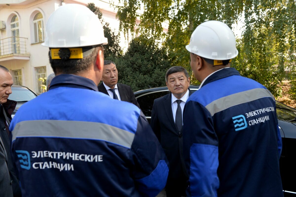 633bd6a06e098 Глава кабмина проверил готовность ТЭЦ Бишкека к отопительному сезону