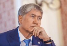 Алмазбек Атамбаев Садыр Жапаровдун негизги катасын атады