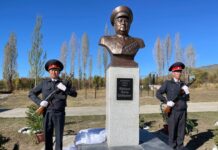 ИИМ: Ысык-Көл районунда кыргыз милициясынын легендарлуу генералы Жапар Шабировдун айкели ачылды