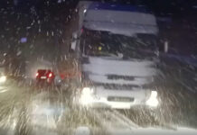 На перевале Тоо-Ашуу выпал снег. УОБДД обратилось к водителям