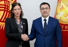 Жапаров БУУнун Кыргызстандагы тутумунун Туруктуу координаторун кабыл алды