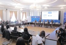 В ЦИК КР прошли лекции и тренинги по финансовой грамотности для студентов вузов