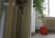 В Бишкеке в некоторых школах и садах нет отопления, их перевели на онлайн