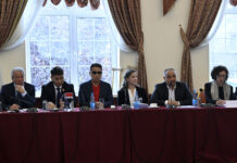 Бекешев: Закон о фейках был инициирован, чтобы власти смогли использовать его в качестве оружия против СМИ