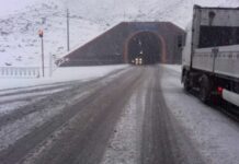 На перевале Тоо-Ашуу сняли ограничения для проезда грузовиков