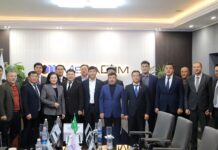 Депутаты Жогорку Кенеша КР ознакомились с деятельностью компании MegaCom