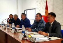 Представители власти встретились с жителями Иссык-Кульской области