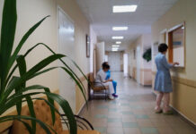 В Кыргызстане в 2023 году планируют построить 23 современные больницы