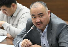 Н.Шакиев: Трибунада кооз сүйлөп, бирок добуш бербей койгон болбойт