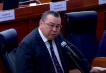 “Мир, труд, май дегендин ордуна, тынчтык, эмчек, май болуп калып жатат”, – депутат