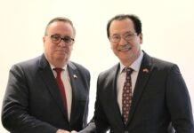 Новым послом США в Кыргызстане назначен Лесли Вигери