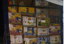 Баткенде бажычылар 3,5 тоннадан ашык аткезчилик алманы кармады