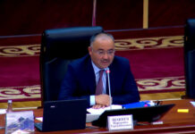 Депутатам пригрозили удержанием зарплаты за отсутствие на заседаниях