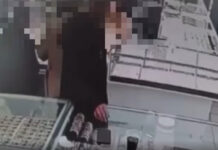 Мужчина украл iPhone в ТЦ Бишкека. Момент попал на видео