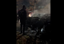 В Бишкеке произошло серьезное ДТП: столкнулись скорая помощь и две легковушки