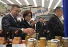 В Москве открылась первая выставка кыргызских товаров «Караван Экспо 2022»