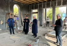 Жалал-Абадда 200 жылдык мечиттин ордуна жаңысы салынууда